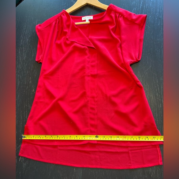 Women’s Red Top - Picture 5 of 9